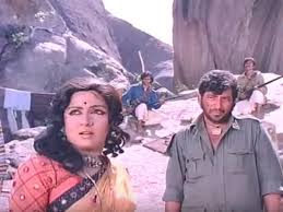Includes sholay, dil chahta hai, udaan, bombay boys, andaz apna apna, jaane bhi do yaaron assuming you have nothing better to do apart from thinking how exactly you're gonna die, catching up on a few good bollywood movies would not be that bad an idea. Top 10 Hindi Movies To Watch Before You Die Top Ten Gama