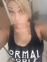 Lara McGee (@lara_mcgee)