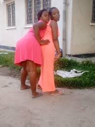 Angaliya mauno kanga moja na hamisa mobeto mauno nje nje. Kanga Moja 1 Posts Facebook