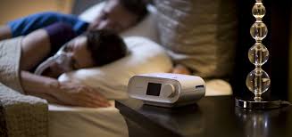 Bonsoir je porte depuis 2 mois un masque relié à appareil qui souffle de l'air pour m'empêcher de faire une apnée pendant mon sommeil. Apnee Et Troubles Du Sommeil Votre Pharmacien Vous Conseille Blog M