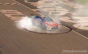 Nascar peak antifreeze iracing series round 18 at homestead загрузил: Bussa Bests Conti In Nascar Peak Antifreeze Iracing Series Playoff Race Iracing Com Iracing Com Motorsport Simulations