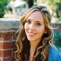 Erin Everett's Instagram, Twitter & Facebook