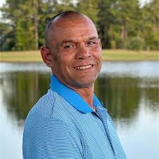 Victoria Hussey's Instagram, Twitter & Facebook