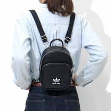 Pin De Totallyspies Em Adidas Originals Mochilas Fofas Bolsas Femininas Mochila De Couro Feminina