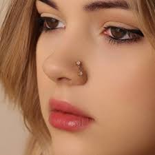 Straight Bar Nose Stud