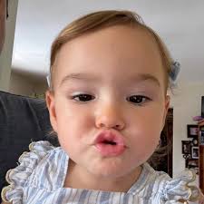 Happy Monday! besos!