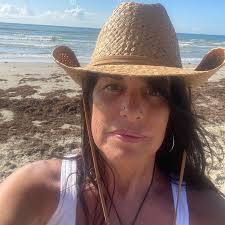 Guy V. Barnes (@GuyVBarnes) • Facebook