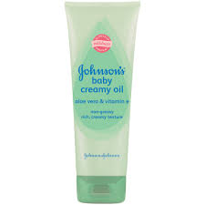 Johnson S Baby Creamy Oil With Aloe Vera Vitamin E 8 Oz Walmart Com Walmart Com