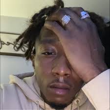 Dee Oquendo's Instagram, Twitter & Facebook