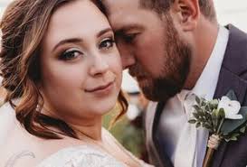 Wedding Photographers With Prices in Howard Lake, MN