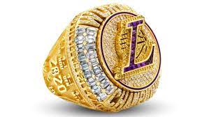 Nba championship rings have been handed out since the first nba finals in 1947.5 in the modern era, the rings are handed to the defending champions during the team's first home game each season.67. Check Out Nba Championship Rings Through The Years Hoopshype