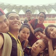 He is best known for his song big fish, which has won 8 awards. å‡ºç¾äº† å®¹ç¥–å…'è‡ªå˜²ä¼¼è‰¾è¾› Now æ–°èž