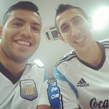 Autofoto con el crak Fideo, Selfie with Angel Di Maria