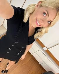 Holly Willoughby black dress: Where to buy This Morning host's outfit