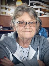 Lynn Firestone's Instagram, Twitter & Facebook