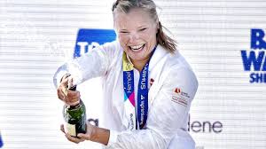 Læs om nye sejlbåde og motorbåde. Anne Marie Rindom Vinder Vm Guld I Laser Radial Bt Ovrig Sport Www Bt Dk