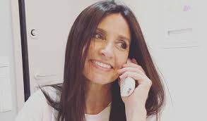 Μιλώντας στον φακό του «πρωινού. H Basw Goylielmakh Epibebaiwse Tis Fhmes Gia Ton Xwrismo Ths Vita Gr