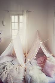 Cool kids bedroom fort ideas for girls. Pillow Forts Playhouses For Kids To Make Being Stuck At Home Magical Sheknows