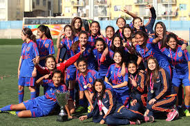 Yessenia lópez, figura de la roja femenina, conversó con as y señaló al 'príncipe' como referente. Universidad De Chile Se Corona Campeon Del Apertura Femenino Sub 17