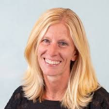 Amy Hassel's Instagram, Twitter & Facebook