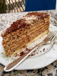 Wir versüßen jede party, zaubern ausgefallene torten zu jedem anlass und freuen uns natürlich über alle, die uns in unseren. Cafe Decker Aus Staufen Speisekarte