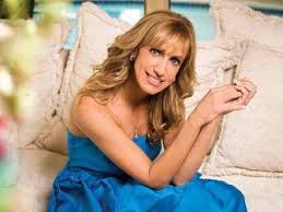 Lili Estefan - EcuRed
