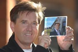 Crazed Daniel O'Donnell fan tried to steal his bedsheets as extra-special  wedding souvenir