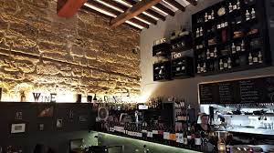 Erhalten sie schnelle antworten von den mitarbeitern und früheren besuchern (plan b sa taperia). Bar Area Picture Of La Taperia Bar De Tapas Majorca Tripadvisor