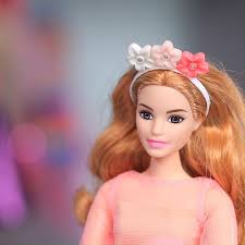 Dibawah ini ada beberapa lembar mewarnai barbie fashion fairytale yang bisa anda download untuk. Lalilu Diy Barbie Fashion Ideas Facebook