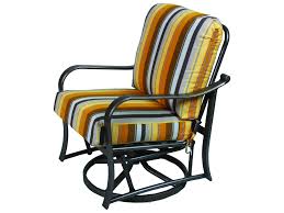 It was already assembled in the box! Suncoast Rosetta Cast Aluminum Swivel Glider Lounge Chair Su5428