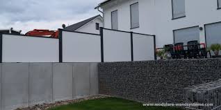 Modulare Wandsysteme Sichtschutz Zwischen Terrassen Eines Doppelhauses In 2020 Terrasse Haus Sichtschutz