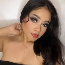 𝐿𝒶𝓊𝓇𝒶 𝓂𝒶𝓉𝓉 ᥫ᭡ (@LauraMatt)