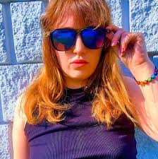 🎀🤍☁️🕯️