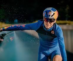 Stay informed about new products, scientific blogs, events and more! Cycling 6 Pro Winter Cycling Tips From Marten Van Riel