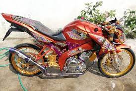 Kumpulan gambar modifikasi vixion jari jari terbaru dan paling keren. Mewah Dengan Pro Bolt