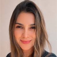 2 "Alexandra Galindo Santos" profiles