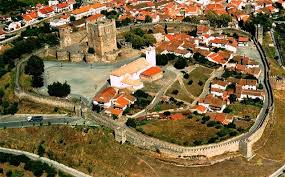 Bragança is a municipality tucked away into portugal's most inland, northeast corner. Castelo De Braganca Em Portugal 2020 Dicas Incriveis