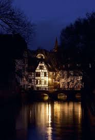 Noel A La Cathedrale De Strasbourg Marche De Noel Christkindelsmarik Cotemaison Fr Noel En Alsace Cathedrale De Strasbourg Et Petite France