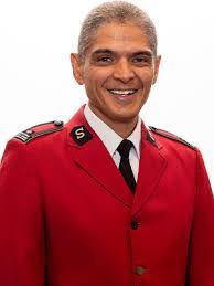 Michael Hetherington's Instagram, Twitter & Facebook