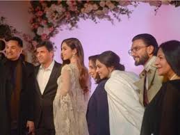 35 886 131 · обсуждают: Deepika Padukone Unveils Madame Tussauds Wax Statue With Husband Family Disha News India