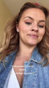 Ingrid Holm's Instagram, Twitter & Facebook