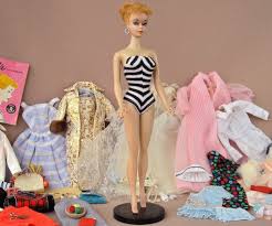 Reúne a todas las barbies conforme avanzas en el juego superando cada nivel. Pin En Vintage Barbie