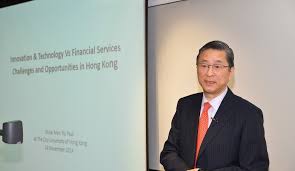 Honourable guest Mr Paul Chow Man-yiu presents at CEO Forum