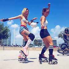 Friends And Roller Skates Itstime Love This Picture Of Barbie Patin And Crissybonilla Spendin Roller Skating Outfits Girls Roller Skates Roller Skating