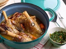 10 Recettes De Plats D Automne En Sauce Recettes De Cuisine Recette De Plat Plats Mijotes