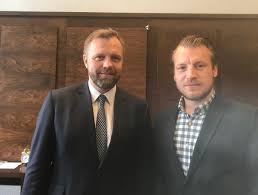 Jan juchelka is on facebook. Jan Juchelka On Twitter Poteseni Je Na Me Strane