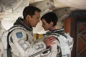 Safekeeping and administration of financial instruments, including custodianship and related services: Recenziya Na Film Interstellar