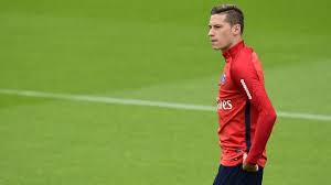 In the absence of brazil star neymar, who is also out injured, france striker kylian mbappe is expected to lead the attack while dani alves returns from suspension. Wie Paris Nach Dem Neymar Transfer Plant Die Wahrheit Uber Julian Draxler