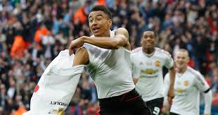 Van gaal sarcastically waves the trophy at the press after what might've been his last united press conference. Live Manchester United Win Fa Cup Reaction After Jesse Lingard Seals Dramatic Victory Mirror Online