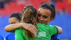 Sempre sbirciando nella sua vita privata sappiamo che la bella giuliani è felicemente impegnata. Tutti Pazzi Per Laura Giuliani L Esempio Che Il Migliore Attacco E La Difesa Eurosport